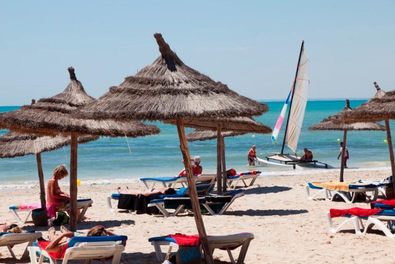 Golf Beach Hotel Aghīr Eksteriør bilde